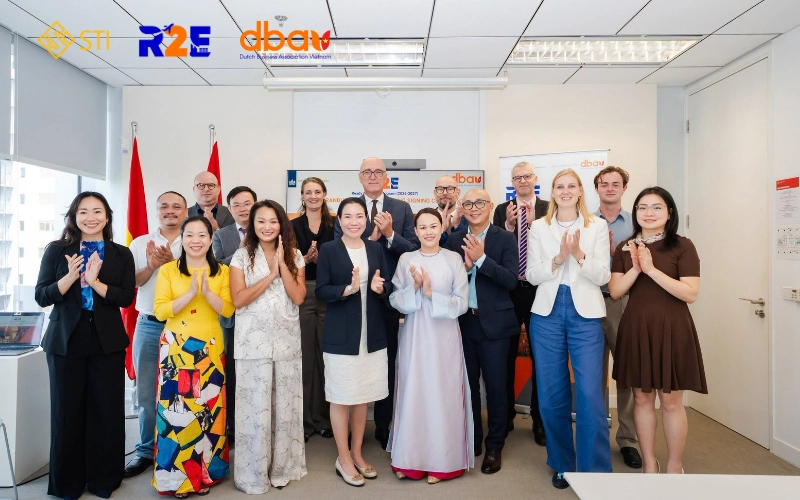 STI Việt Nam ký kết hợp tác MOU cùng DBAV triển khai chương trình “Ready To Export” 2026